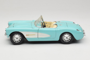 Chevrolet Corvette C1 Blau & Weiß Bburago 1:18 3024-M2 Druckguss — Bild 4 von 8