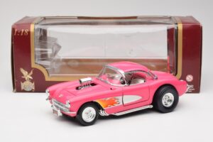 Chevrolet Corvette C1 Gasser Rosa Road Legends 1:18 92019-R1 Druckguss — Bild 8 von 8