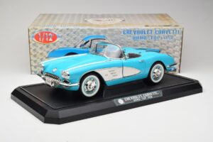 Chevrolet Corvette C1 Hard Top Blau Solido 1:12 1202-M1 Druckguss — Bild 8 von 8