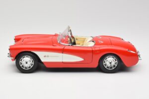Chevrolet Corvette C1 Roadster Rot Bburago 1:18 3024 Druckguss — Bild 4 von 8