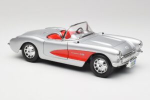 Chevrolet Corvette C1 Silber & Rot Bburago 1:18 3024-M1 Druckguss — Bild 6 von 8
