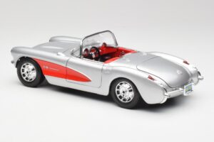 Chevrolet Corvette C1 Silber & Rot Bburago 1:18 3024-M1 Druckguss — Bild 7 von 8