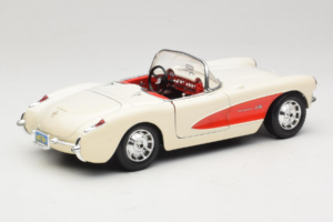 Chevrolet Corvette C1 Weiß & Rot Bburago 1:18 3024-M3 Druckguss — Bild 3 von 8