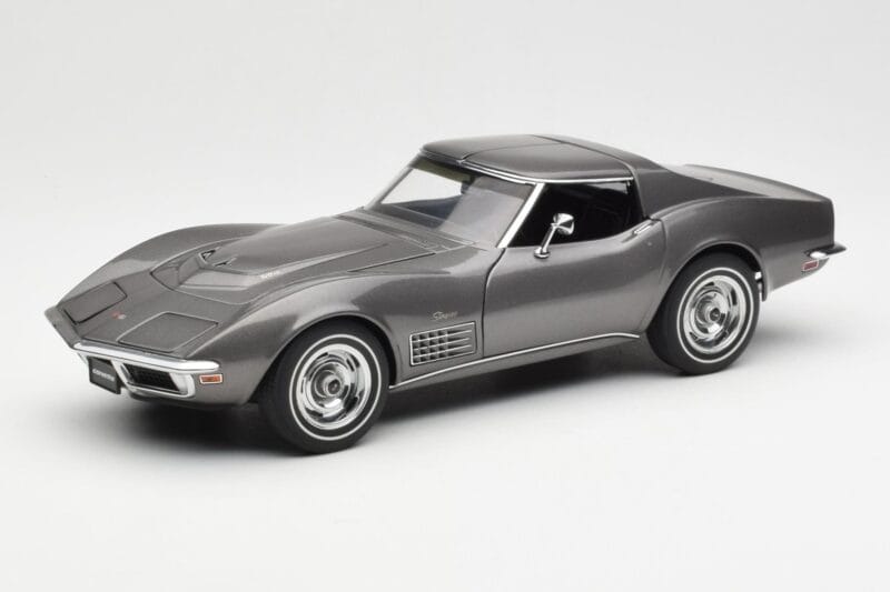 Chevrolet Corvette C3 Spider Laguna Grau Metallic AUTOart 1:18 71173 Druckguss