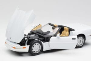 Chevrolet Corvette C4 Cabriolet Weiß Maisto 1:18 32830 Druckguss — Bild 2 von 8