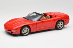 Chevrolet Corvette C5 Cabriolet Rot UT Models 1:18 21006 Druckguss