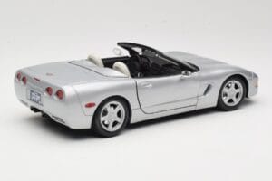 Chevrolet Corvette C5 Cabriolet Silber Maisto 1:18 50317 Druckguss — Bild 3 von 8
