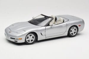Chevrolet Corvette C5 Cabriolet Silber Maisto 1:18 50317 Druckguss