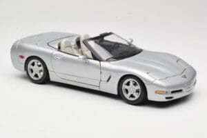 Chevrolet Corvette C5 Cabriolet Silber Maisto 1:18 50317 Druckguss — Bild 6 von 8