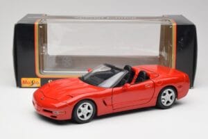 Chevrolet Corvette C5 Cabriolet Torch Rot Maisto 1:18 50318 Druckguss — Bild 8 von 8