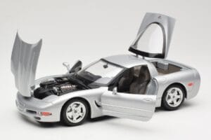 Chevrolet Corvette C5 Silber Bburago 1:18 3056 Druckguss — Bild 2 von 8