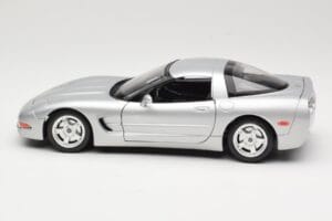 Chevrolet Corvette C5 Silber Bburago 1:18 3056 Druckguss — Bild 4 von 8