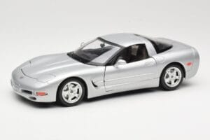 Chevrolet Corvette C5 Silber Bburago 1:18 3056 Druckguss
