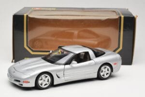 Chevrolet Corvette C5 Silber Bburago 1:18 3056 Druckguss — Bild 8 von 8