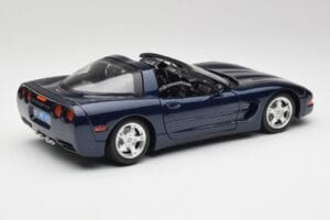 Chevrolet Corvette C5 Nassau Blau Bburago 1:18 30166 Druckguss — Bild 3 von 8