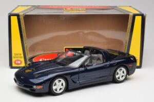 Chevrolet Corvette C5 Nassau Blau Bburago 1:18 30166 Druckguss — Bild 8 von 8