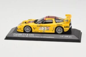 Chevrolet Corvette C5-R #3 R. Fellows / J. O'Connell / O. Gavin ALMS Petit Le Mans 2002 Minichamps 1:43 400021493 Druckguss
