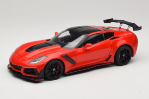 Chevrolet Corvette C7 ZR1 Torch Red IXO 1:18 18RDC243-FO Druckguss
