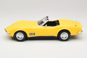 Chevrolet Corvette C3 Cabriolet Daytona Yellow Norev 1:18 189039 Druckguss — Bild 3 von 6