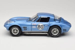 Chevrolet Corvette Grand Sport GT #80 R. Penske Chevrolet Nassau Speed Week 1963 Exoto 1:18 RLG18022 Druckguss — Bild 4 von 8