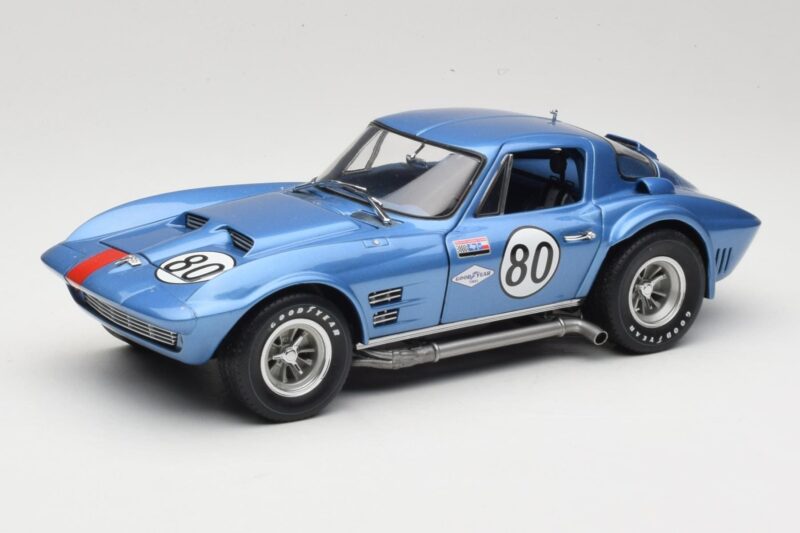 Chevrolet Corvette Grand Sport GT #80 R. Penske Chevrolet Nassau Speed Week 1963 Exoto 1:18 RLG18022 Druckguss