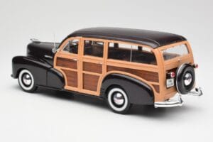 Chevrolet Fleetmaster Woody Braun Maisto 1:18 36854 Druckguss — Bild 7 von 8