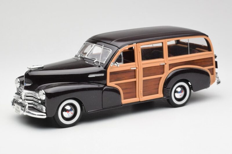 Chevrolet Fleetmaster Woody Braun Maisto 1:18 36854 Druckguss