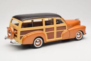 Chevrolet Fleetmaster Woody Gold Maisto 1:18 56042 Druckguss — Bild 3 von 8