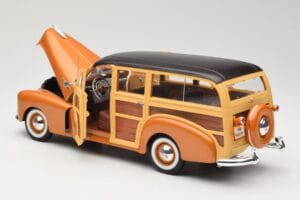 Chevrolet Fleetmaster Woody Gold Maisto 1:18 56042 Druckguss — Bild 5 von 8