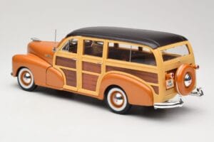 Chevrolet Fleetmaster Woody Gold Maisto 1:18 56042 Druckguss — Bild 7 von 8