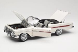Chevrolet Impala Cabriolet Weiß Sun Star 1:18 3405 Druckguss — Bild 2 von 8