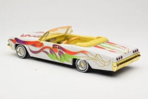 Chevrolet Impala Lowrider White Metallic Hot Wheels 1:18 27635 Druckguss — Bild 7 von 8