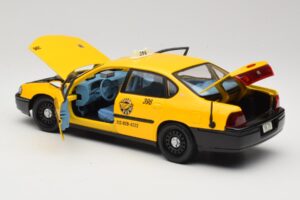 Chevrolet Impala Taxi Maisto 1:18 36617 Druckguss — Bild 5 von 8
