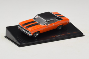 Chevrolet Nova SS Rot IXO 1:43 CLC596N Druckguss — Bild 2 von 4