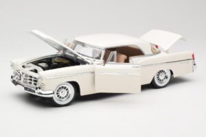 Chrysler 300B Weiß Maisto 1:18 531897 Druckguss — Bild 2 von 8