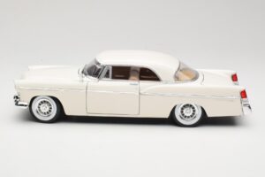 Chrysler 300B Weiß Maisto 1:18 531897 Druckguss — Bild 4 von 8