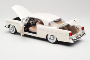 Chrysler 300B Weiß Maisto 1:18 531897 Druckguss — Bild 5 von 8