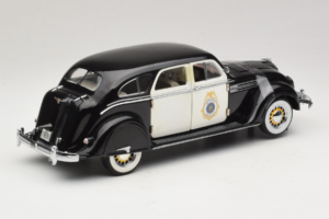 Chrysler Airflow Polizeiauto Signature Models 1:18 CCSM01 Druckguss — Bild 2 von 6