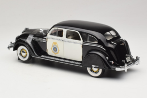 Chrysler Airflow Polizeiauto Signature Models 1:18 CCSM01 Druckguss — Bild 5 von 6