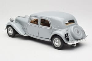 Citroen 15CV 6 Cyl Grau Maisto 1:18 50313 Druckguss — Bild 7 von 8