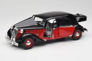 Citroen 15CV 6 Cyl Schwarz & Rot Valmy Maisto 1:18 56009 Druckguss — Bild 2 von 8