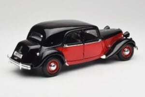 Citroen 15CV 6 Cyl Schwarz & Rot Valmy Maisto 1:18 56009 Druckguss — Bild 3 von 8