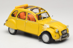 Citroen 2CV 6 Club Mimosa Yellow Norev 1:18 181496 Druckguss — Bild 4 von 6