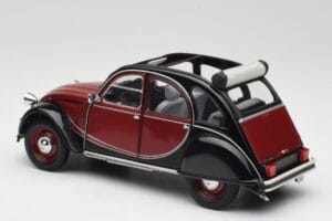 Citroen 2CV Charleston Rot Minichamps 1:18 150111501 Druckguss — Bild 7 von 8