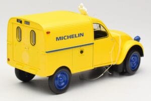Citroen 2CV Fourgonnette Michelin Bibendum Norev 1:18 181502 Druckguss — Bild 2 von 6