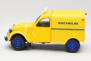 Citroen 2CV Fourgonnette Michelin Bibendum Norev 1:18 181502 Druckguss — Bild 3 von 6