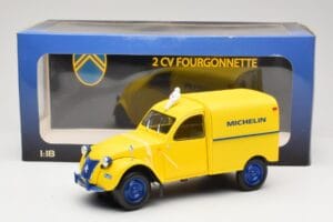 Citroen 2CV Fourgonnette Michelin Bibendum Norev 1:18 181502 Druckguss — Bild 6 von 6