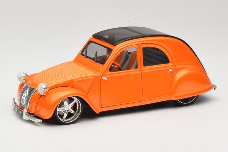 Citroen 2CV Orange Maisto 1:18 31321 Druckguss