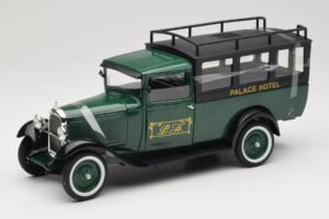 Citroen C4 F Palace Hotel Grün Solido 1:18 118303-00 Druckguss