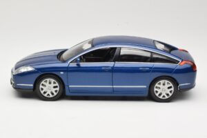 Citroen C6 Blau Bburago 1:18 18-12073 Druckguss — Bild 4 von 8